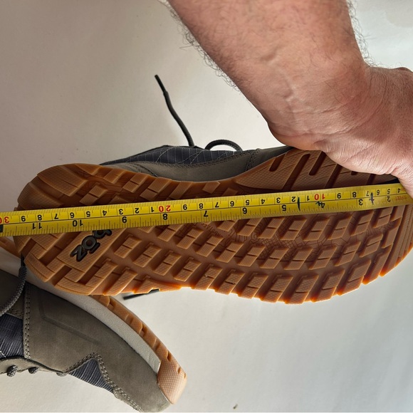 NWOT Oboz Women’s Gray Bozeman Mid Insulated Hiking Boots - Picture 8 of 10